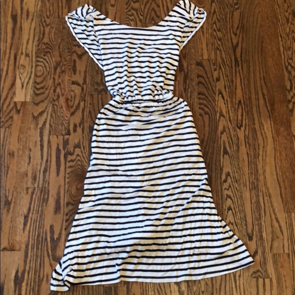 Loft cross cross back dress sz S